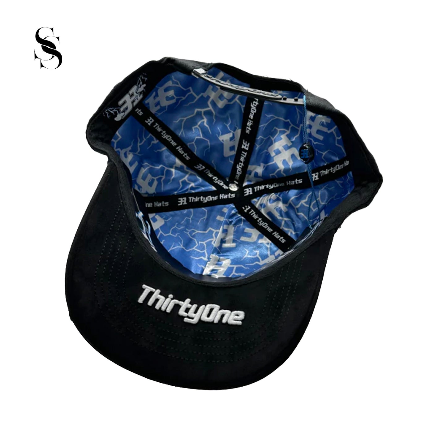 31 Hats Eletric Clouds - Second Shot