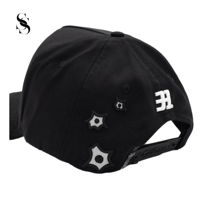 Gorra negra de 31 Hats NY Bones, estilo casual, con diseño en la parte frontal, marca Second Shot, para un look urbano y cómodo.