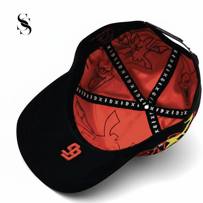 Gorra Ninety 9 de Nine World de Second Shot color negor con acabado rojos 