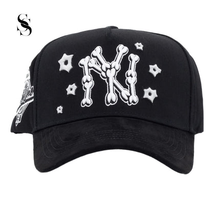 Gorra negra de 31 Hats NY Bones de la marca Second Shot, vista frontal con diseño clásico y bordado en la parte frontal.