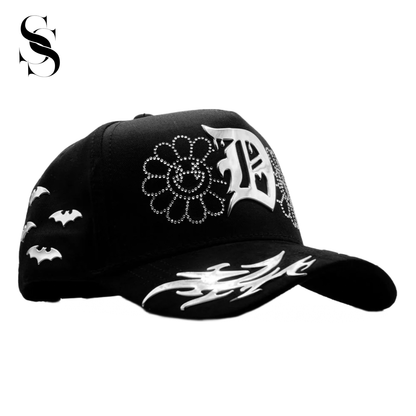 Sombrero Innedit x El Dreamer Hats x Anymore x Fame Club “Genesis Chrome” de la marca Second Shot, con diseño brillante y moderno.
