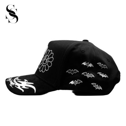 Sombrero Innedit x El Dreamer Hats x Anymore x Fame Club “Genesis Chrome” de la marca Second Shot, con diseño moderno y acabado brillante