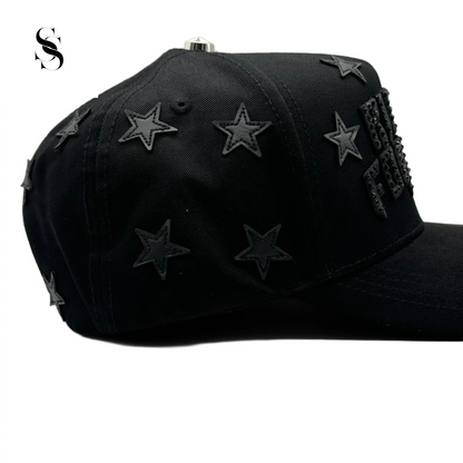 Sombrero de béisbol Barbas Hats x Rich The Kid Rich Forever de la marca Second Shot, con diseño en colores vivos y logo en el frente.