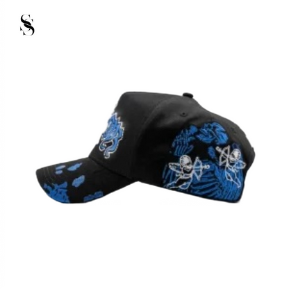 Sombrero Dandy Hats x Junior H Ángel Azul de Second Shot, sombrero azul con diseño exclusivo, en una vista frontal.