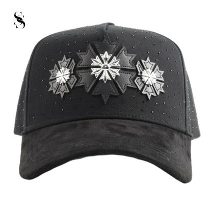 Sombrero de lana gris de Second Shot con diseño de copo de nieve en plata, ideal para el invierno.