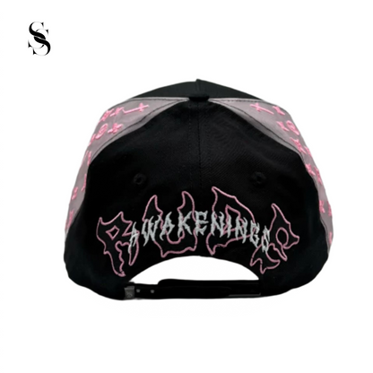Gorra Rude Awakenings NYNYNY en color rosa y negro de Second Shot, con diseño moderno