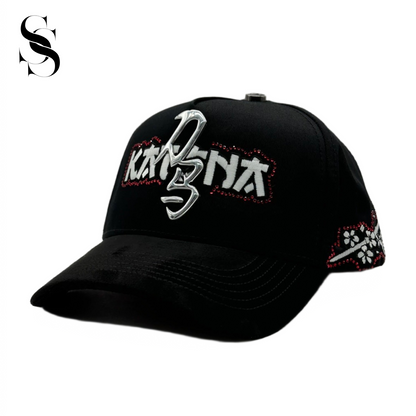 Sombrero El Dreamer Hats en colaboración con Dan Sanchez, estilo katana, de la marca Second Shot, con detalles únicos y diseño llamativo