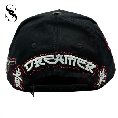 Sombrero El Dreamer Hats en colaboración con Dan Sanchez, de la marca Second Shot, mostrado en un estilo moderno y cómodo.