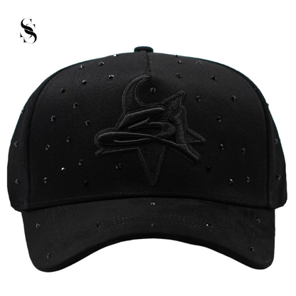 Sombrero 31 Hats Blackout de Second Shot, sombrero de ala ancha y diseño negro, para protección solar y estilo casual.