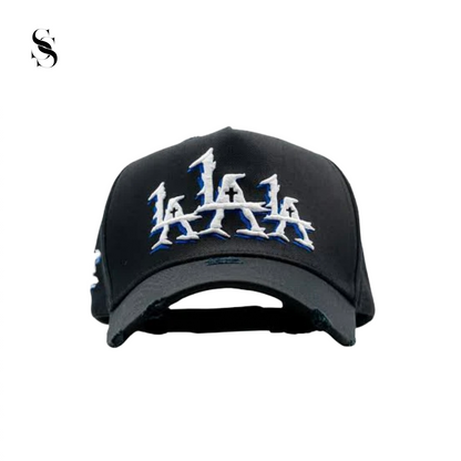 Gorra Rude Awakenings LALALA con espinas de la marca Second Shot, en plata y diseño llamativo.